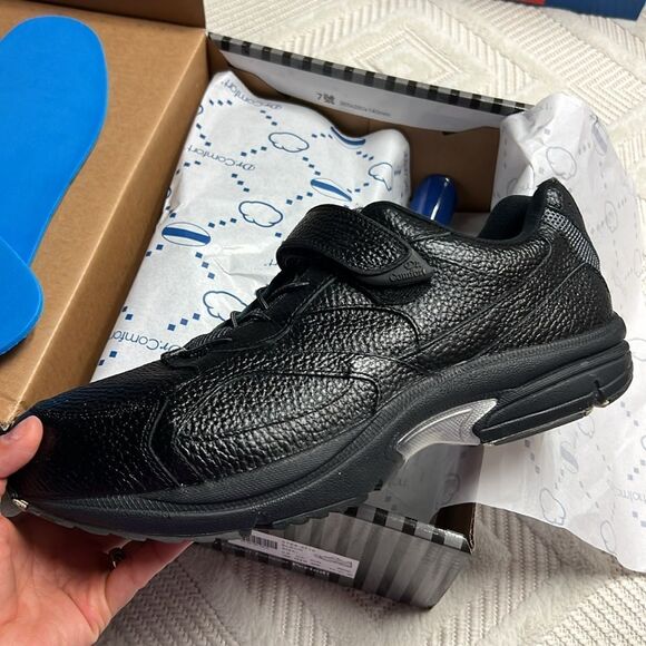 DR. COMFORT - Full top-grain leather trainer with arch stabilizer - Picture 3 of 8